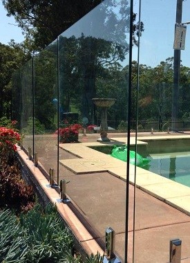DIY Glass Pool Fence